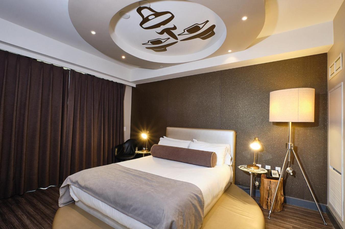 Skwachays Lodge Vancouver Bilik gambar